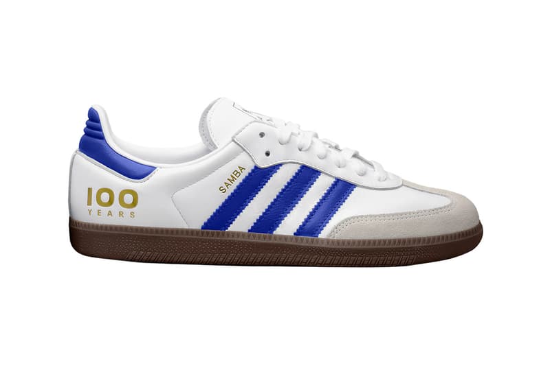 Chaussure Adidas Samba blanche et bleue avec texte '100 YEARS'