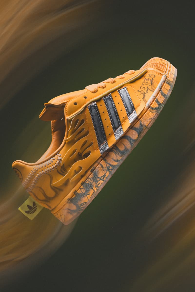 adidas-et-hellstar-revisitent-la-superstar-ii-en-orange-brumeux-carousel-1.jpg