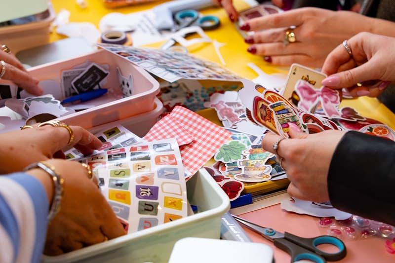 Créateur Adobe en direct : niko omilana, grime gran, brandon baum, photoshop numérique, assistant IA, firefly, monétisation de contenu, discussions, démonstrations, ateliers