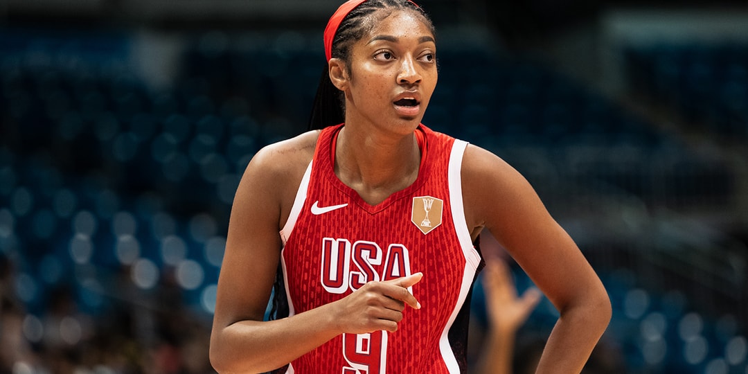 Joueuse de basket en rouge avec 'USA' sur le maillot.