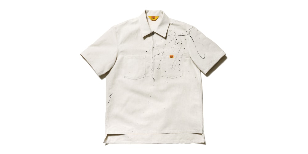 Chemise blanche à manches courtes avec motif éclaboussure