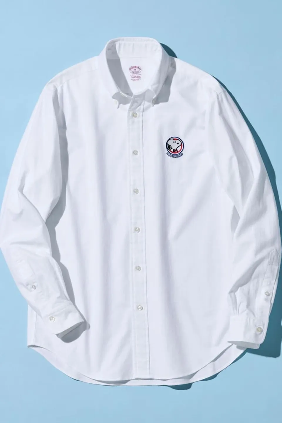 brooks-brothers-et-peanuts-lesprit-retro-et-fun-dans-une-nouvelle-collection-carousel-7.jpg