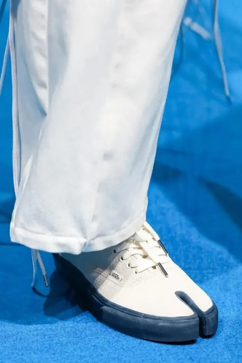 Premières images de la collaboration FDMTL Vans Authentic Tabi automne/hiver 2026