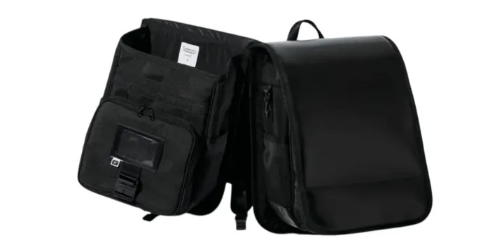 Sac à dos noir ouvert avec poche visible