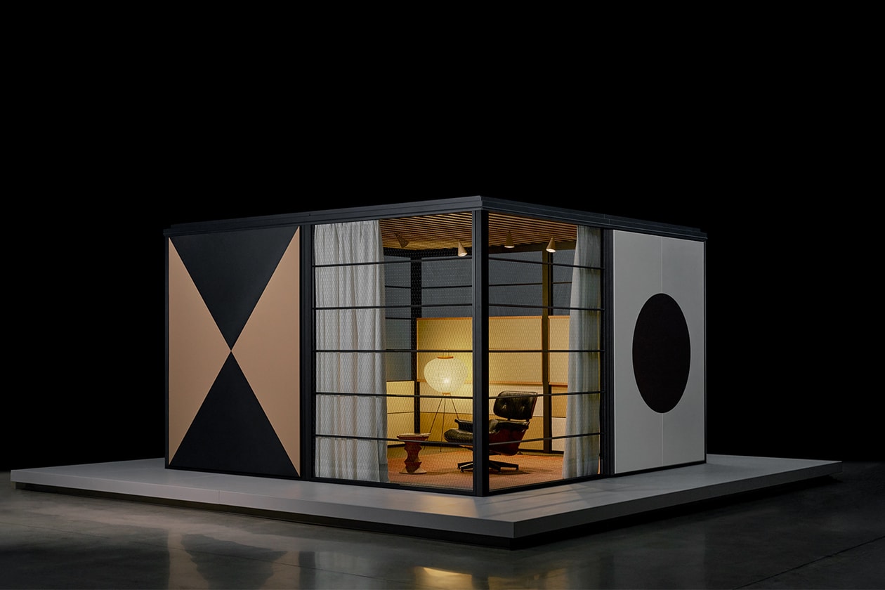 Cabine moderne avec mobilier design et éclairage doux.