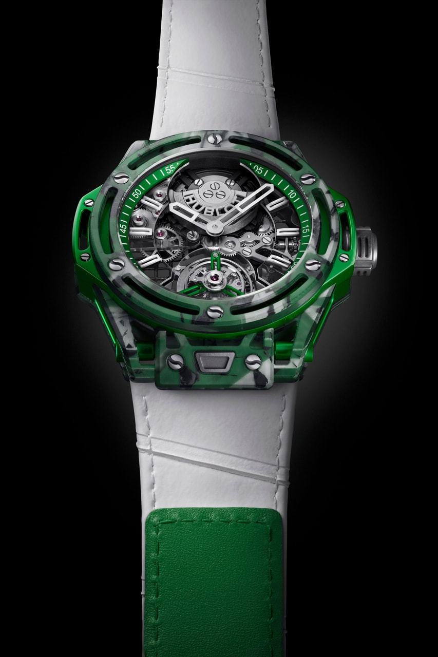 hublot-celebre-la-legende-de-djokovic-avec-une-trilogie-big-bang-tourbillon-carousel-6.jpg