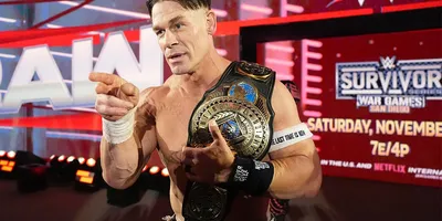 Lutteur avec ceinture de champion, fond Survivor Series, 18 novembre, San Diego.