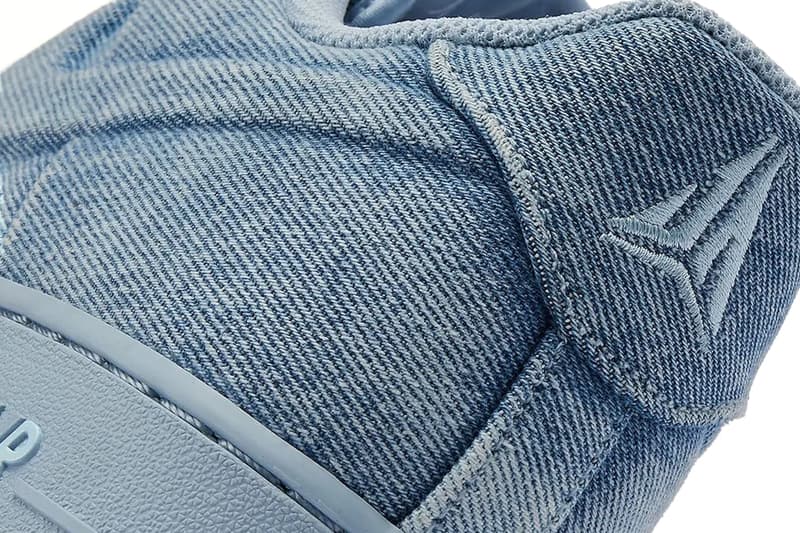 la-collaboration-entre-ja-morant-et-nike-reinvente-lair-force-1-denim-carousel-8.jpg