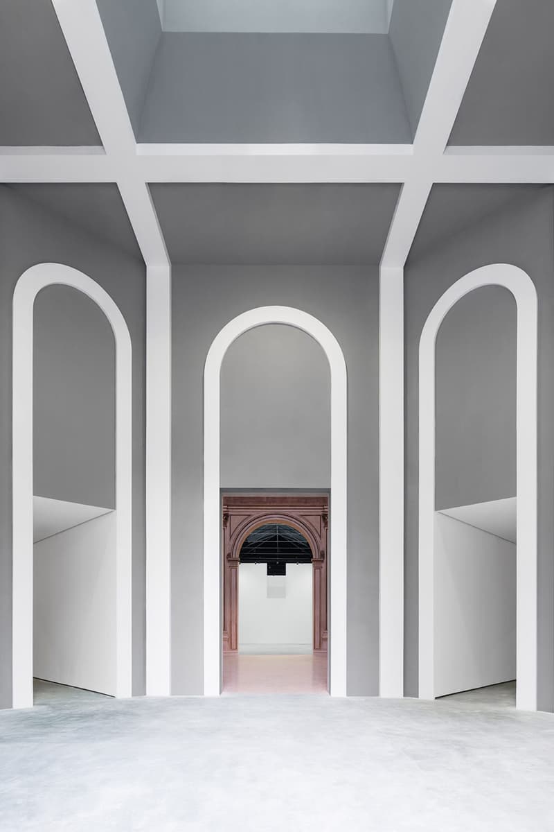 Réouverture du Pavillon Central Giardini della Biennale à la Biennale d'art de Venise Arianna Laurenzi Cristiano Frizzel