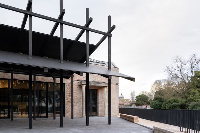 Réouverture du Pavillon Central Giardini della Biennale à la Biennale d'art de Venise Arianna Laurenzi Cristiano Frizzel