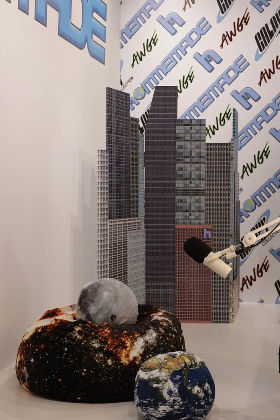 A$AP Rocky sort des tapis de ville HOMMEMADE, des armoires à haut-parleur et plus encore