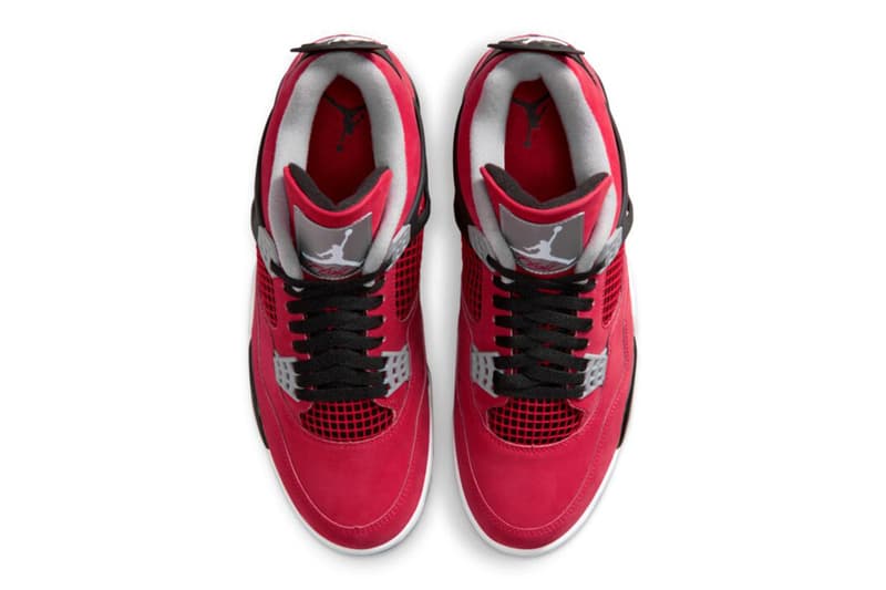 les-air-jordan-4-toro-bravo-font-leur-grand-retour-carousel-4.jpg