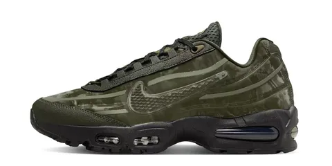 Basket Nike Air Max en vert camouflage avec semelle noire