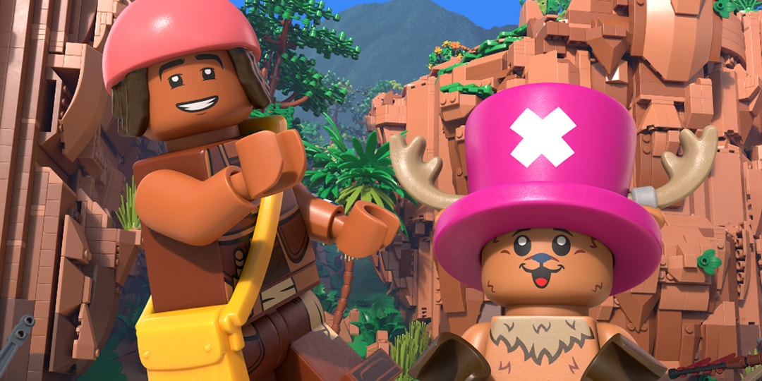 Personnages LEGO colorés dans un décor naturel.