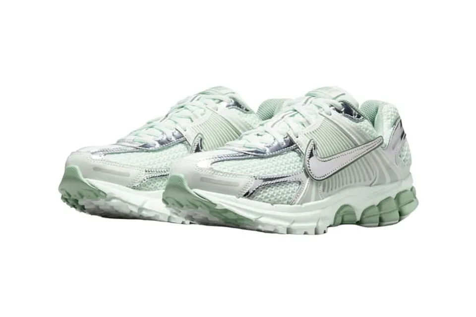 nike-presente-la-zoom-vomero-5-dans-une-version-barely-green-carousel-2.jpg
