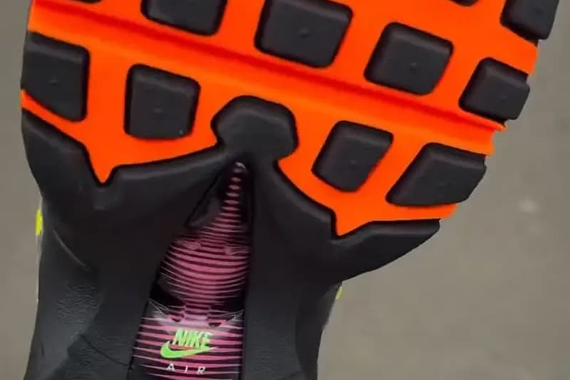 nike-reinvente-lair-max-95-avec-une-version-tissee-multicolor-carousel-7.jpg