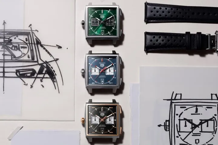 Trois montres carrées avec croquis et bracelet perforé à côté.