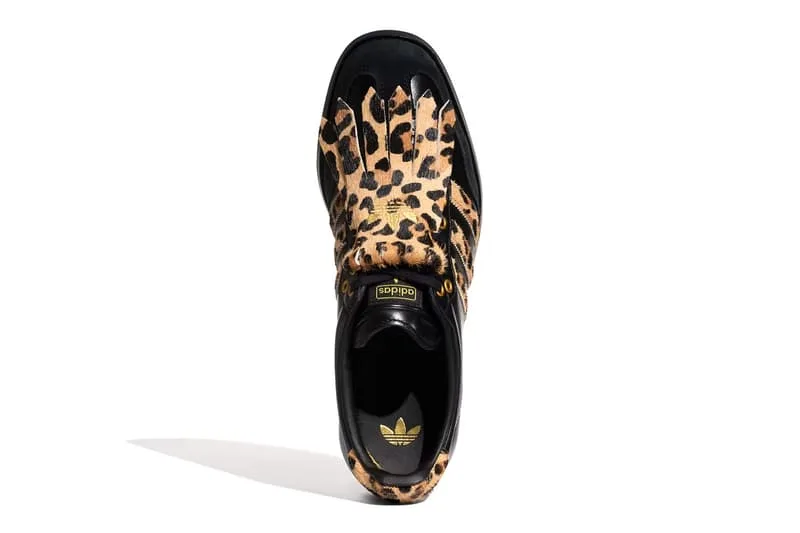 adidas-revisite-la-samba-avec-des-modeles-inspires-du-bowling/carousel-4.jpg