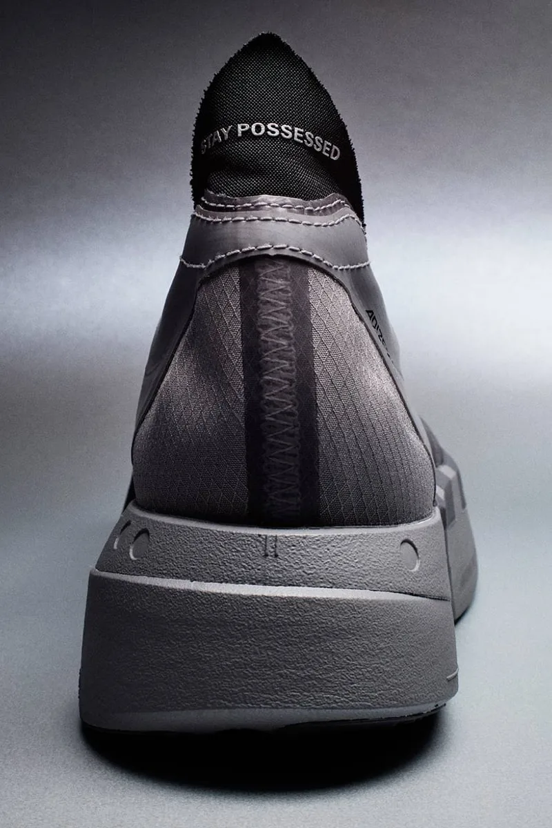 adidas-x-satisfy-ladizero-pro-4-en-tons-organiques/carousel-15.jpg