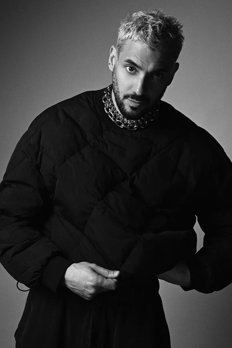 aitor-ultra-la-revolution-mode-daitor-throup/carousel-1.jpg
