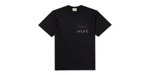 T-shirt noir avec texte 'Jolene' et logo Aries.