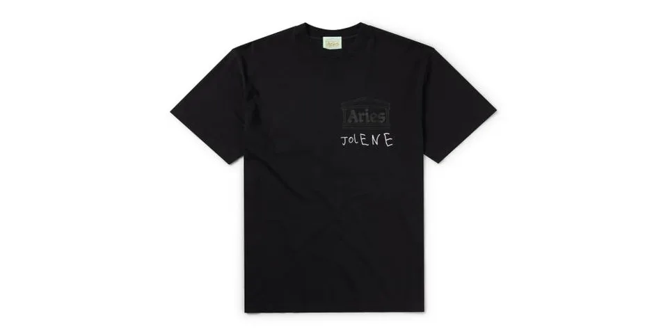 T-shirt noir avec texte 'Jolene' et logo Aries.
