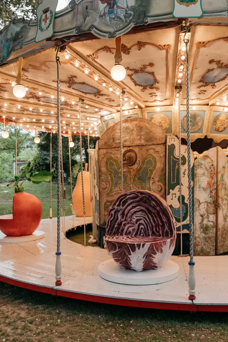 arket-un-carrousel-reinvente-a-milan/carousel-12.jpg