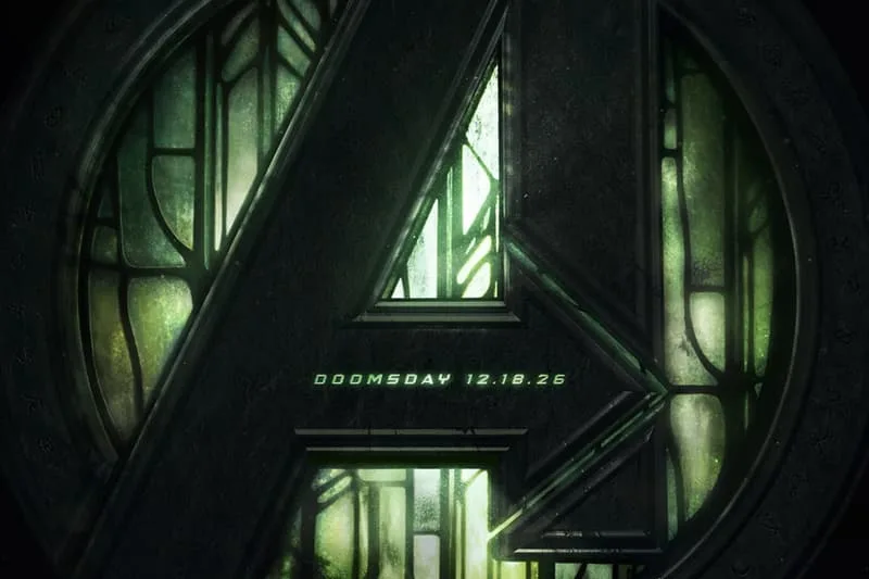 Logo vert et noir avec texte 'Doomsday 12.18.26' au centre