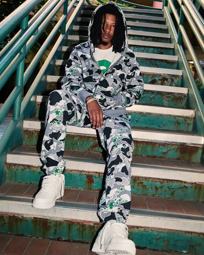 bape-et-hiddenny-une-collaboration-audacieuse/carousel-8.jpg