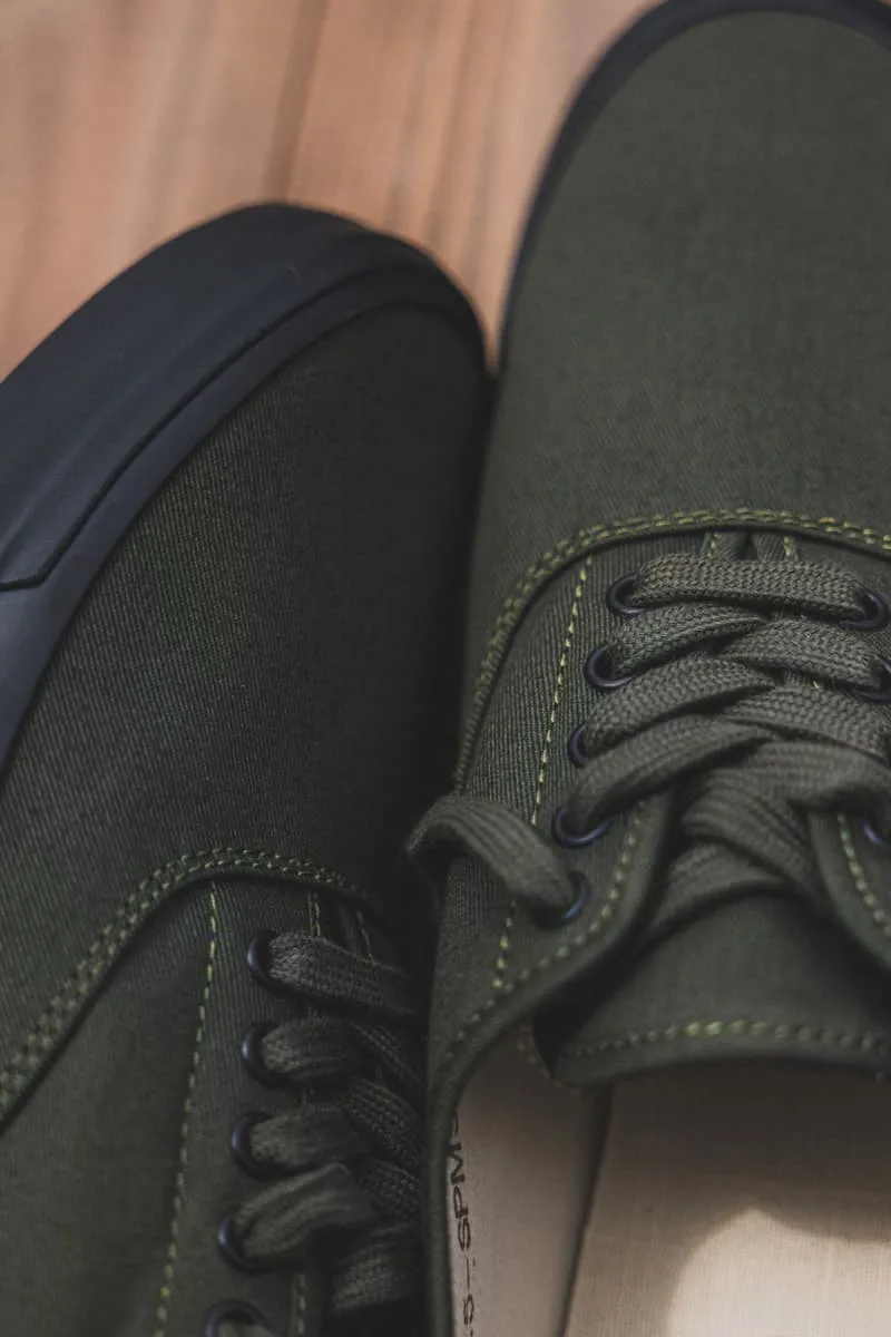 beams-plus-x-sperry-un-hommage-a-lus-navy/carousel-3.jpg