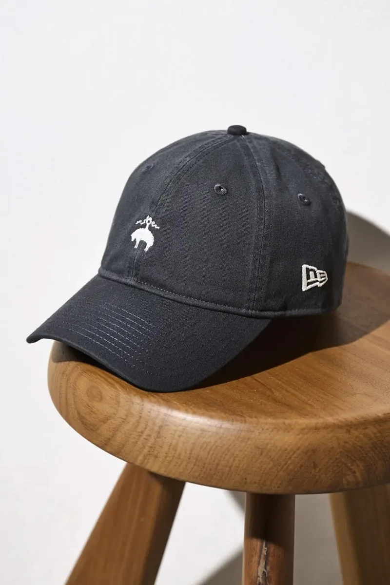 brooks-brothers-x-new-era-la-casquette-9forty-revisitee/carousel-4.jpg