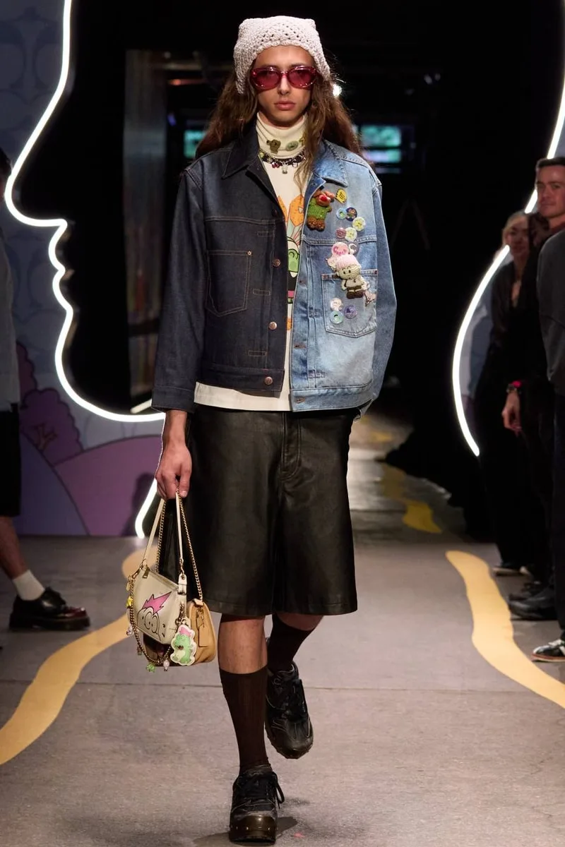 coach-x-brain-dead-capsule-audacieuse-et-ludique/carousel-11.jpg