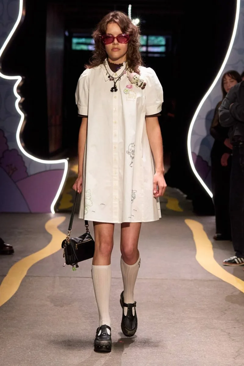 coach-x-brain-dead-capsule-audacieuse-et-ludique/carousel-14.jpg