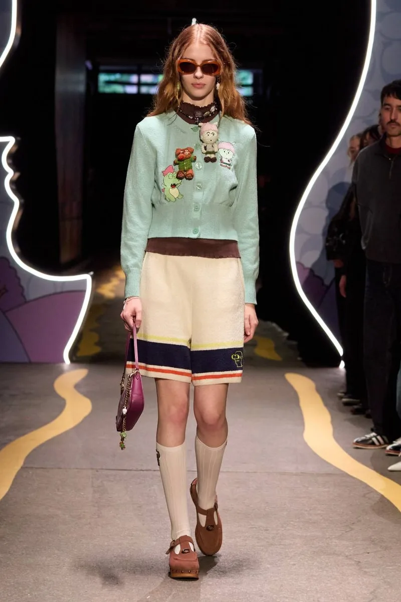 coach-x-brain-dead-capsule-audacieuse-et-ludique/carousel-8.jpg