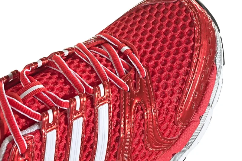 coca-cola-x-adidas-la-sneaker-retro-futuriste/carousel-7.jpg