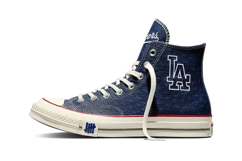 converse-undefeated-et-les-dodgers-sunissent-pour-une-chuck-70-exclusive/carousel-11.jpg