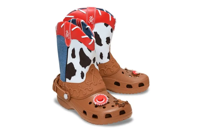 crocs-revisite-toy-story-avec-disney-et-pixar/carousel-8.jpg
