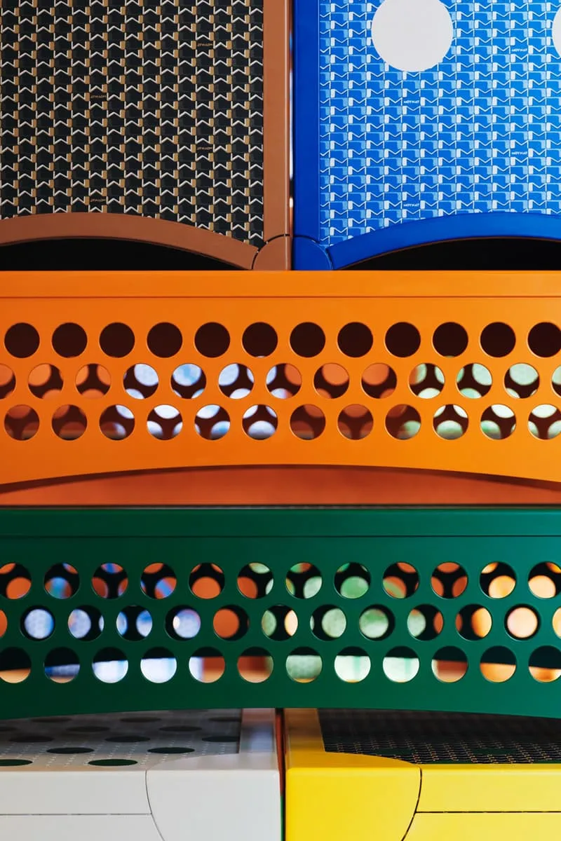des-malles-moynat-cachent-un-systeme-son-imposant/carousel-4.jpg