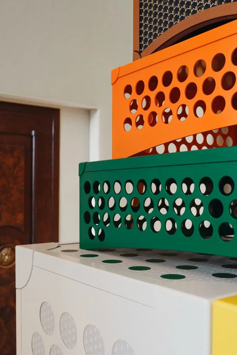 des-malles-moynat-cachent-un-systeme-son-imposant/carousel-6.jpg