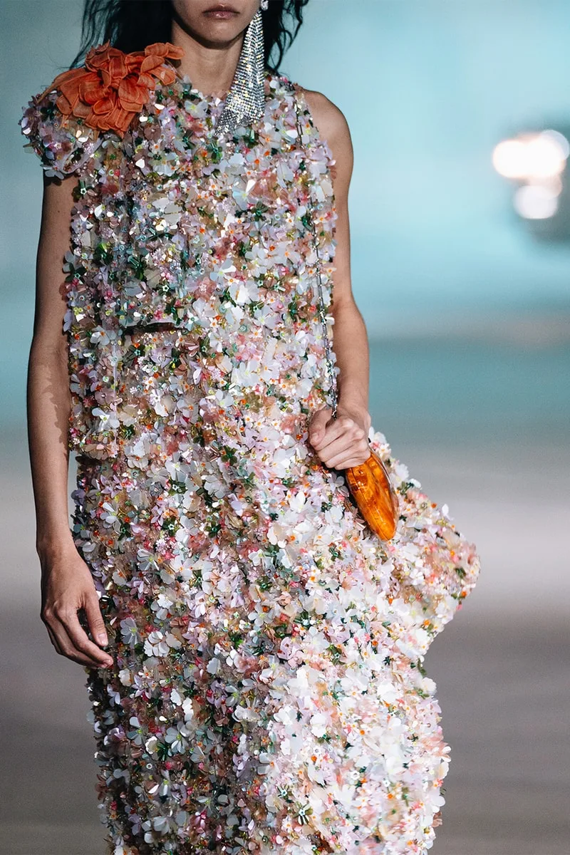 dior-cruise-2027-audace-hollywoodienne-a-lacma/carousel-6.jpg
