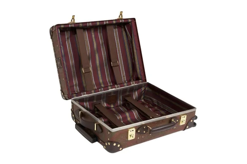 etro-x-globe-trotter-le-chic-voyage-moderne/carousel-9.jpg