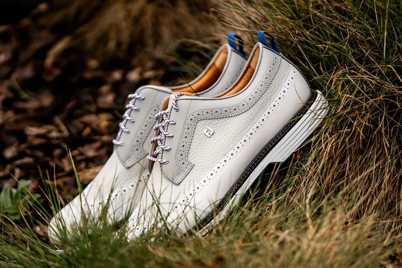 footjoy-une-nouvelle-ere-sans-collaborations/carousel-1.jpg