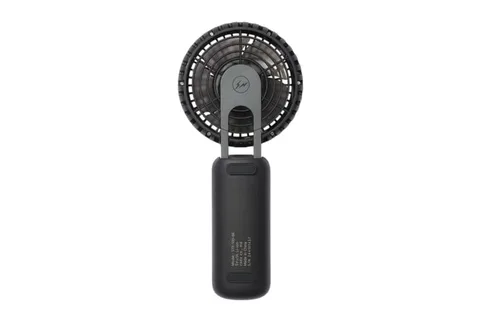 Ventilateur portable noir avec poignée compacte.