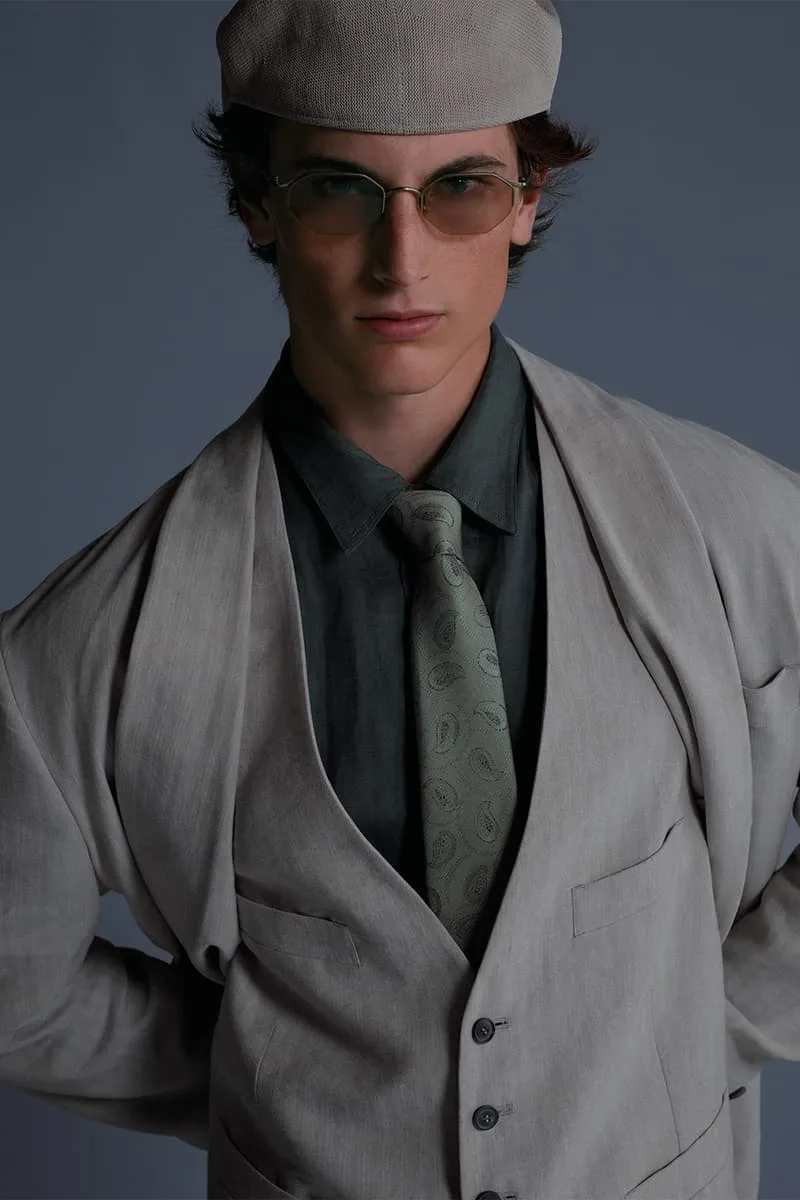 giorgio-armani-relance-ses-archives-avec-erl/carousel-7.jpg