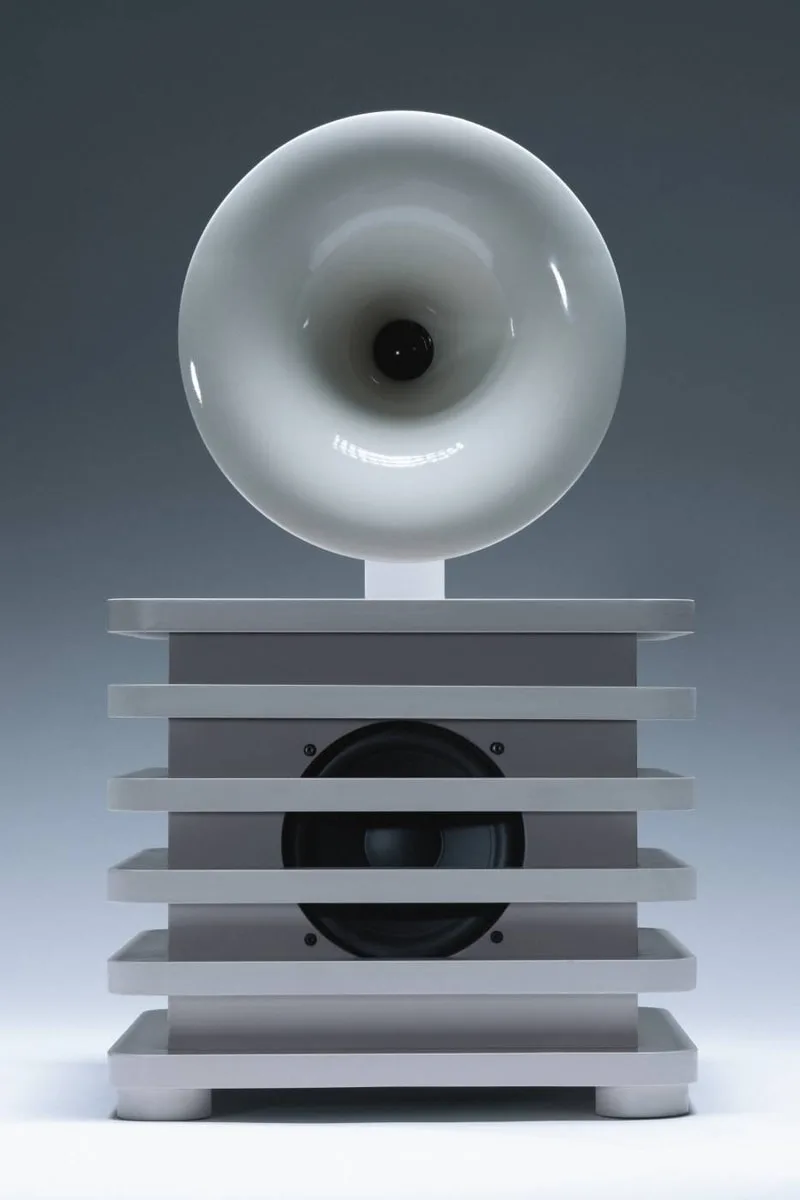 hum-speaker-le-design-brut-de-maghsoudi/carousel-1.jpg