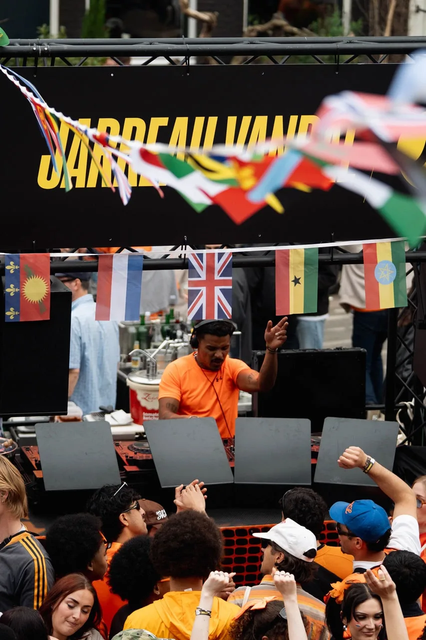 jd-et-jarreau-vandal-kings-day-en-musique-a-amsterdam/carousel-9.jpg
