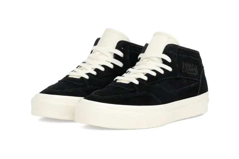 jjjjound-x-vans-half-cab-la-reedition-2026-devoilee/carousel-3.jpg