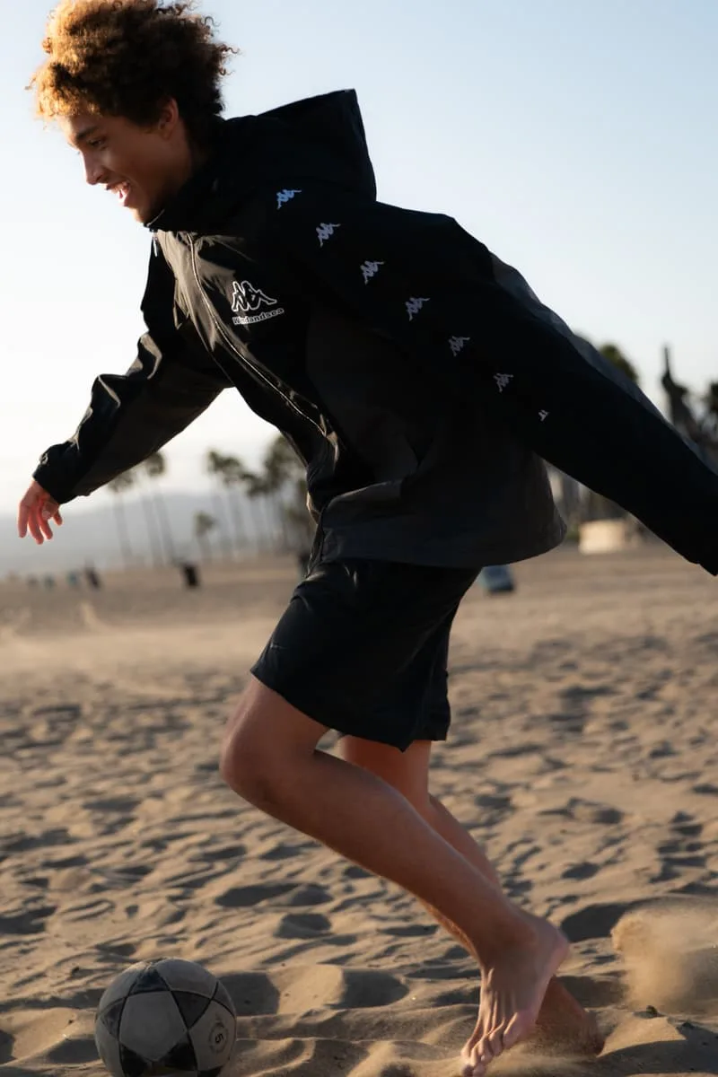 kappa-et-wind-and-sea-surfent-sur-la-tendance-vintage-avec-une-collection-capsule/carousel-14.jpg