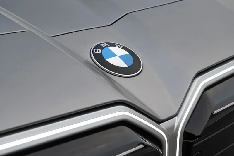la-nouvelle-bmw-serie-7-un-bond-vers-le-luxe-futuriste/carousel-10.jpg