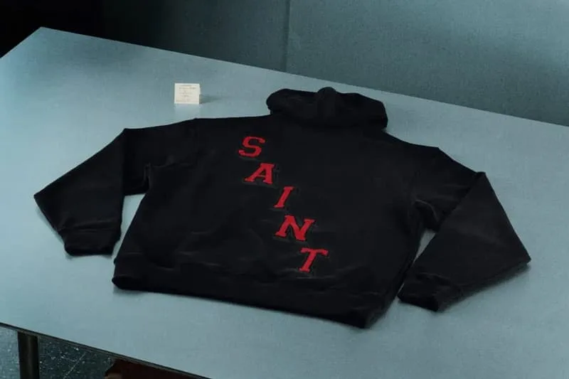 la-veste-varsity-de-luxe-csaint-mxxxxxx-x-jordan-devoile-leur-collab-tendance/carousel-2.jpg